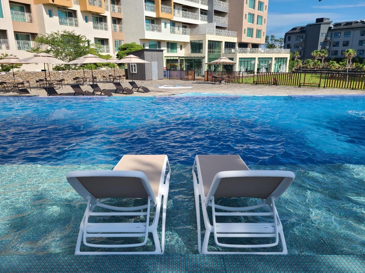 Villa De Aewol Jeju Bagian luar foto